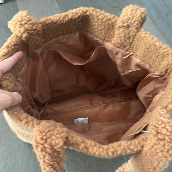 NWT PINK VICTORIA SECRET SHERPA TEDDY BEAR TOTE BAG - Picture 4 of 8